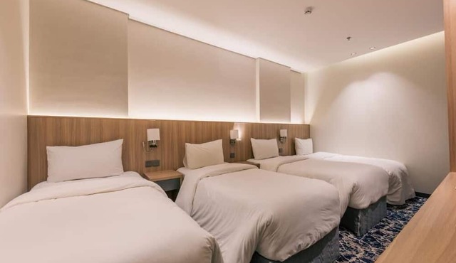 NEWLEVEL HOTEL