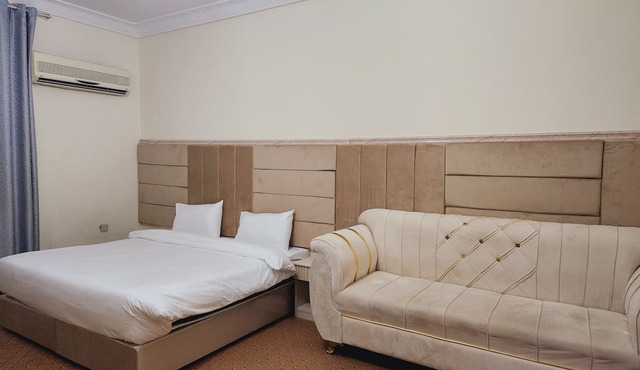 Al Asr almasi Suite Apartments