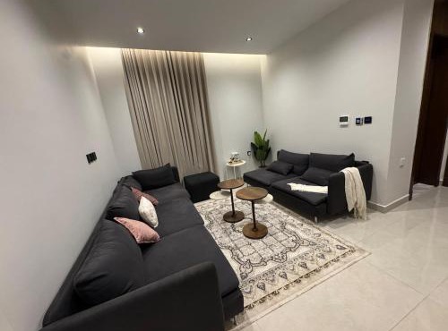 Modern and stylish apartment in Jeddah
