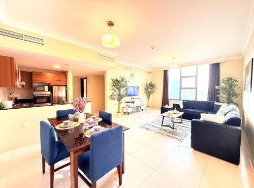 Sea View Luxe two-bedroom apartment in Al Ghurayfah
