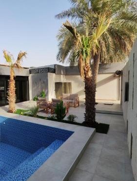 شاليه لوزون - Luzon Chalet in Al-Hofuf