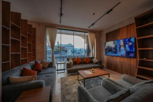 Belmar Inn Apartments