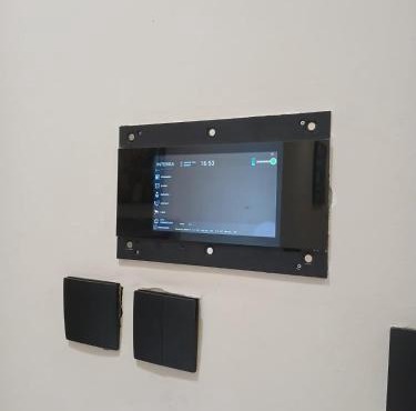 Townhouse Smart Entry B2