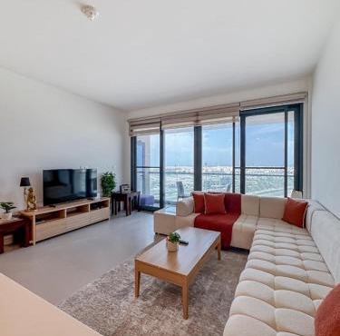 1BR in Marrasi Al Bahrain Direct mall access in Muharraq
