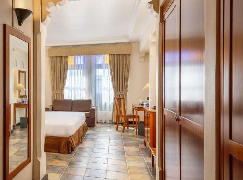 Novotel Bahrain Al Dana Resort