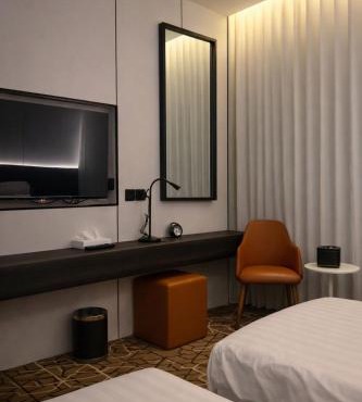 LeChateau Boutique Hotel