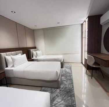 اورا بلس AURA PALACe