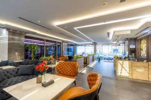 Gacine Hotel Tahlia فندق غسن التحلية