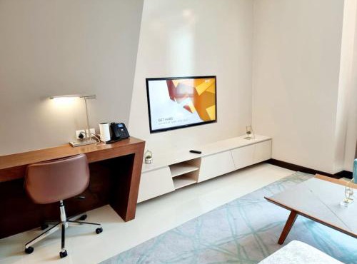 Luxury Three Bedroom Apt
