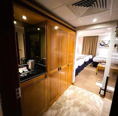 Maysan Al Maqam Hotel