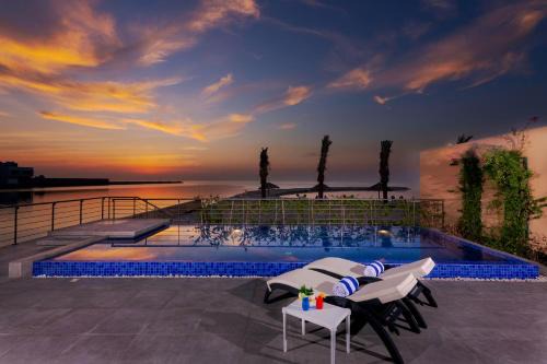 Jaw Resort & Spa