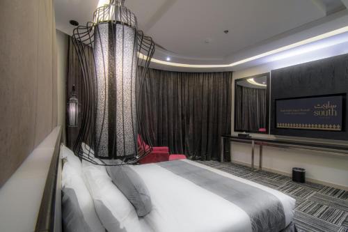 South Hotel Suites